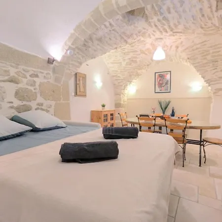 Apartmán Le Mistral - Pont Du Gard - Cozy & Intime - Wifi Fibre -tv Saint-Bonnet-du-Gard