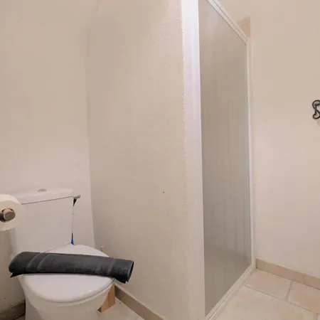 Le Mistral - Pont Du Gard - Cozy & Intime - Wifi Fibre -tv Apartmán *