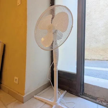 Le Mistral - Pont Du Gard - Cozy & Intime - Wifi Fibre -tv Apartmán *