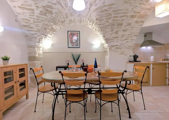 Le Mistral - Pont Du Gard - Cozy & Intime - Wifi Fibre -tv * Saint-Bonnet-du-Gard