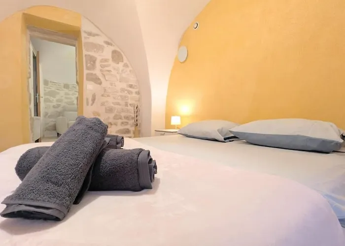 Le Mistral - Pont Du Gard - Cozy & Intime - Wifi Fibre -tv